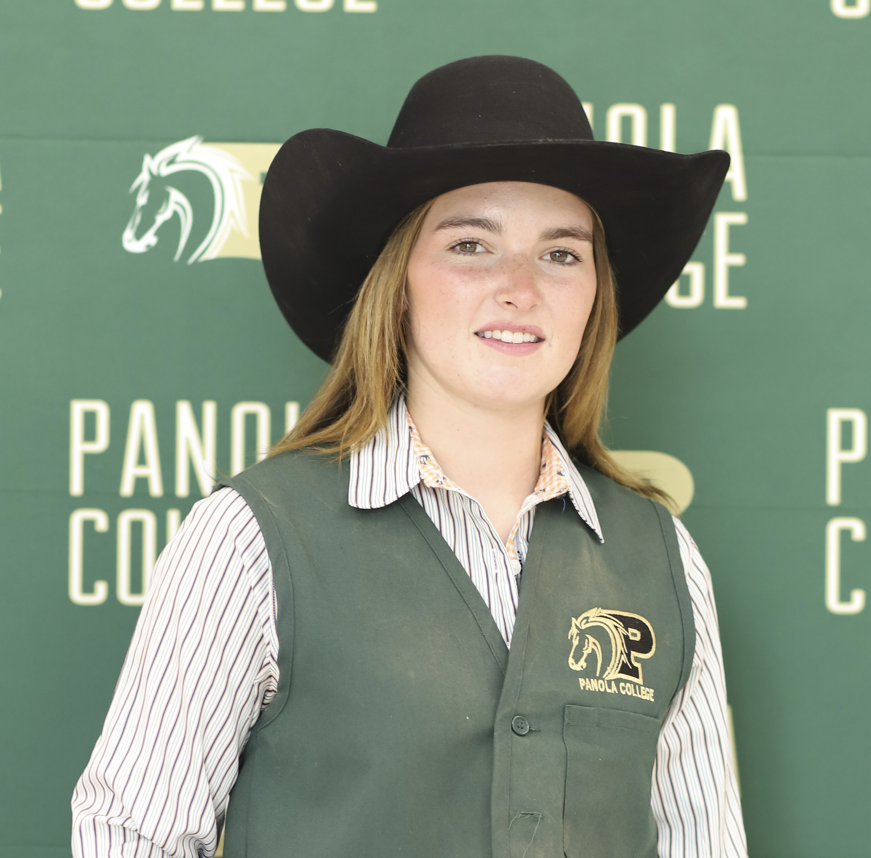 Darla Debold rodeo headshot